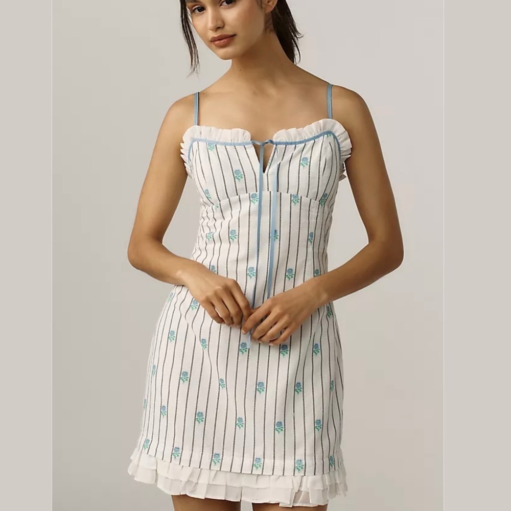 Maeve Anthropologie Sleeveless Jacquard Mini Dress – Blue Floral Ruffle-hem